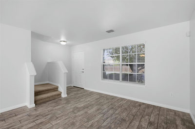 12704 Saint Thomas Dr — photo 4