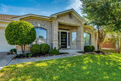 812 Dover Castle Ln — photo 2