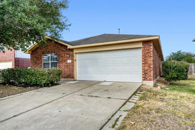 211 Remington Run — photo 2