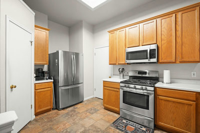 707 Geyser Ave — photo 5