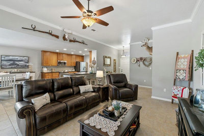 8 Stone Creek Cir — photo 3