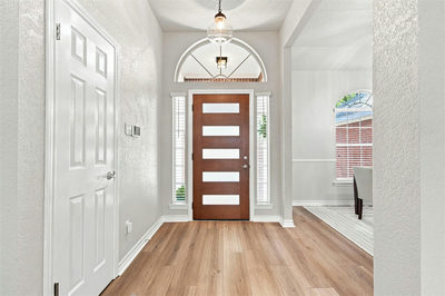 1010 Rocky Creek Dr — photo 3