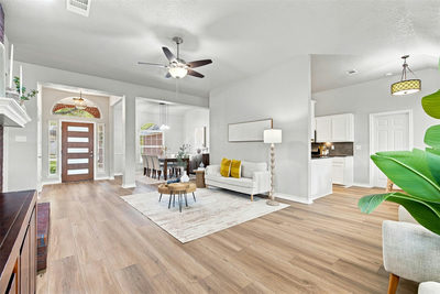 1010 Rocky Creek Dr — photo 4