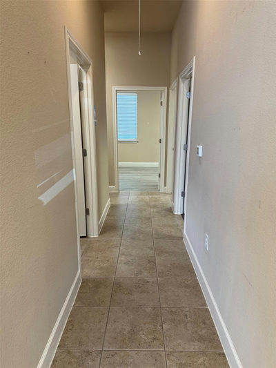 2911 S A.W. Grimes Blvd #730 — photo 3