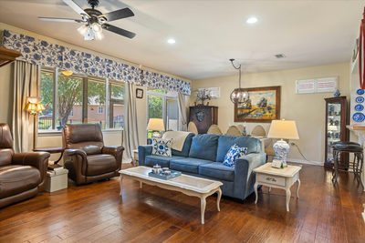 120 Nolan Dr — photo 4