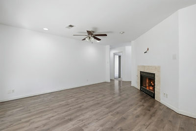 703 Post Oak Cir — photo 5