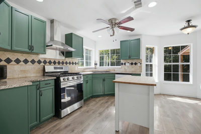 703 Post Oak Cir — photo 3