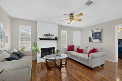 1601 Rusty Nail Loop — photo 4