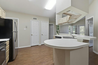 6804 N Capital Of Texas Hwy #422 — photo 5