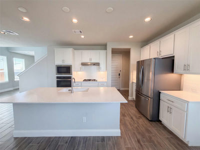 124 Crescent St — photo 3