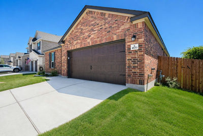 4833 Teverola Dr — photo 2