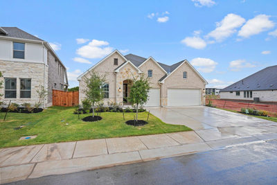 1121 Ellensburg Dr — photo 2