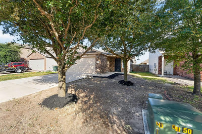 1564 Breanna Ln — photo 2