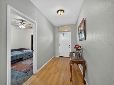 5734 FM 621 — photo 4