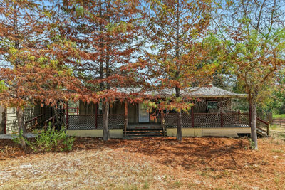 664 Hidden Oaks Dr — photo 2