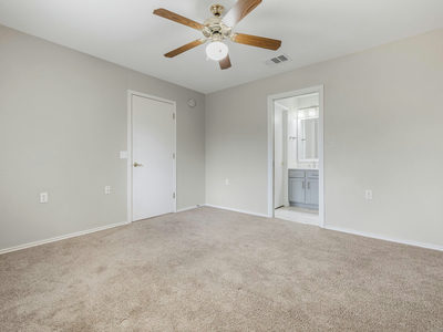 5220 Hutchinson Dr — photo 5