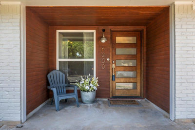 6200 Blarwood Dr — photo 4