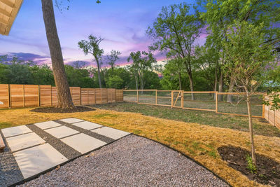 210 W Mockingbird Ln #3 — photo 3