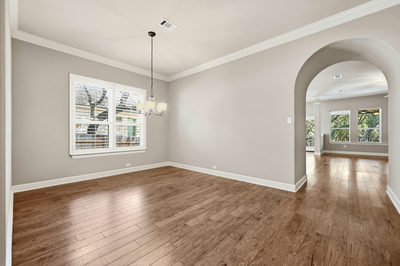 7112 Mitra Dr — photo 4