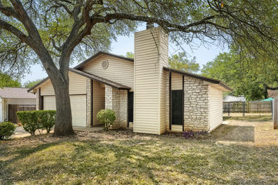 3509 Ambleside Dr — photo 2