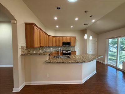 1315 Tumbling River Dr — photo 2