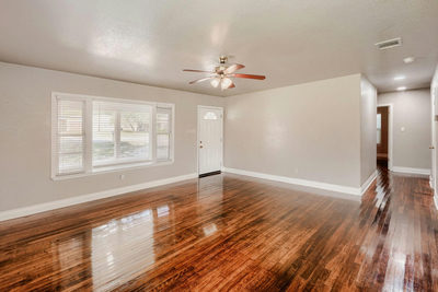 1211 N Bishop St — photo 5