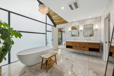 806 Blanco St — photo 3
