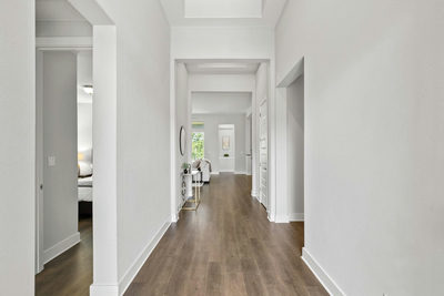2332 Airport Dr — photo 3