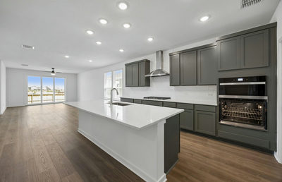 635 Rubber Tree Way — photo 3