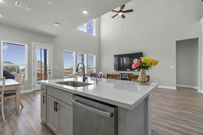 1304 Snowdrop Dr — photo 4