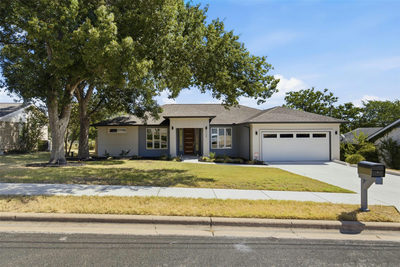 908 Rocky Spring Rd — photo 3
