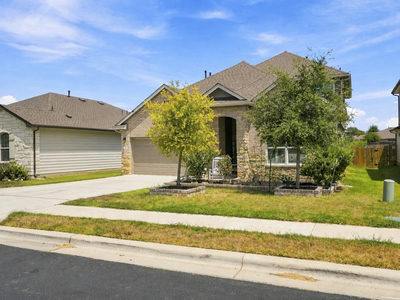 111 Rainmaker Cv — photo 2