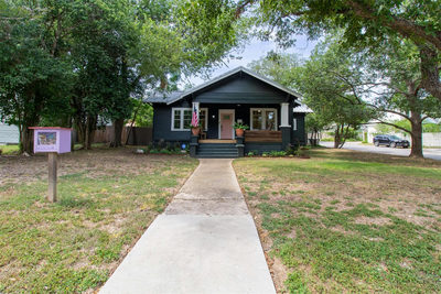 902 W Hopkins St — photo 2
