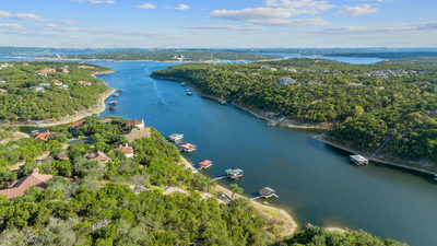 7201 Getaway Dr — photo 2