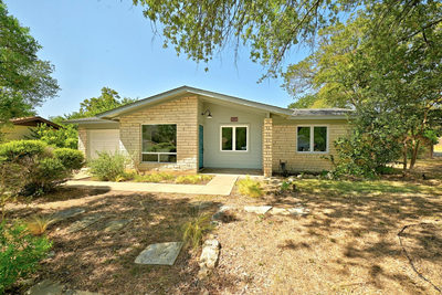 905 Emerald Wood Dr — photo 2