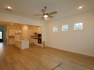 804 Corvallis Dr — photo 3