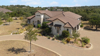 8609 Bellancia Dr — photo 2