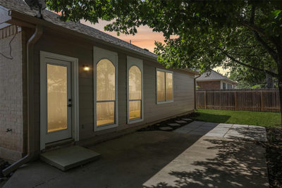 2608 Century Park Blvd — photo 2
