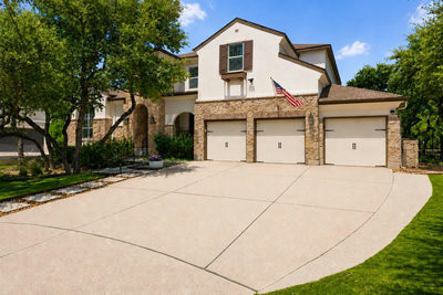 8705 Ambrosia Dr — photo 2