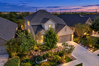 317 Lacey Oak Loop — photo 3