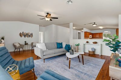 2548 Pearson Way — photo 3