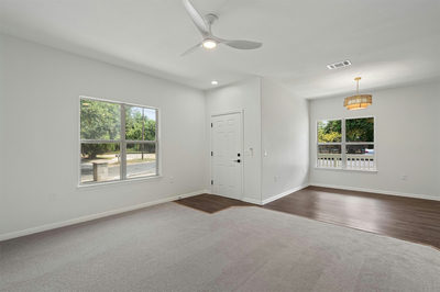 7300 Blessing Ave — photo 3