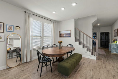 330 Purple Heart Dr — photo 3