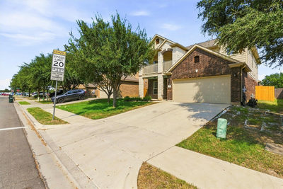 706 Irvin Dr — photo 2