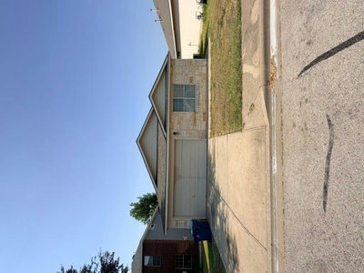 18421 Crestwind Cv — photo 2