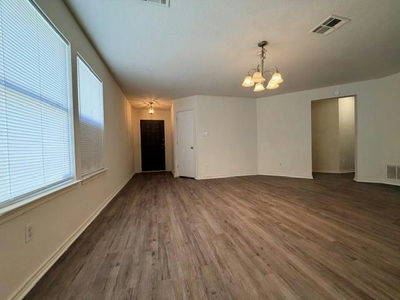 18421 Crestwind Cv — photo 5