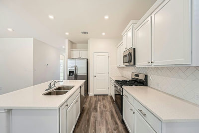 200 Weaver Ln — photo 5