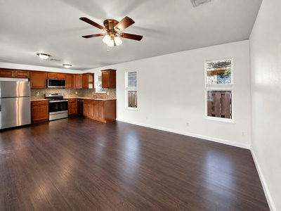 301 Armstrong St — photo 4