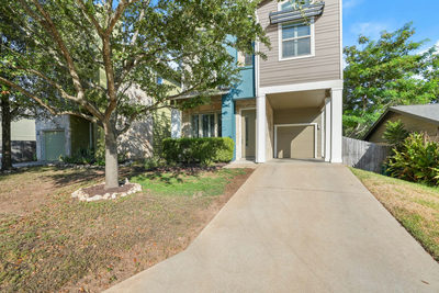 6712 Blarwood Dr — photo 2