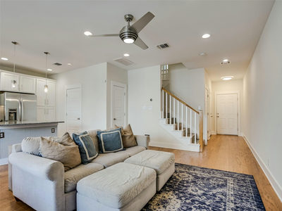 7420 Easy Wind Dr — photo 3